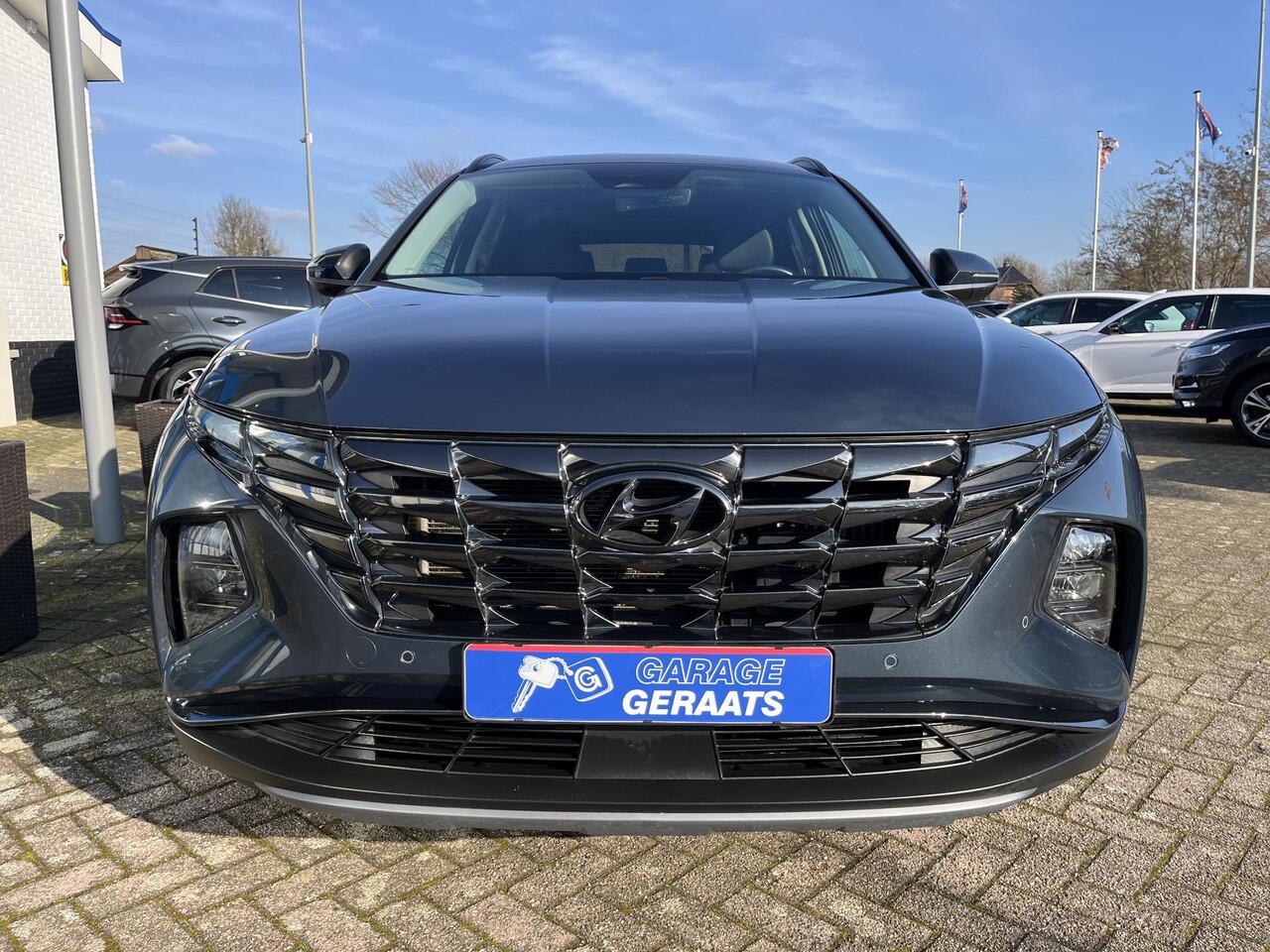 Hyundai TUCSON 1.6 T-GDI PHEV Premium 4WD | Trekhaak, Elektrische stoel, Stoel ventilatie, 1e eigenaar, Keyless, Dealer onderhouden, zeer luxe!