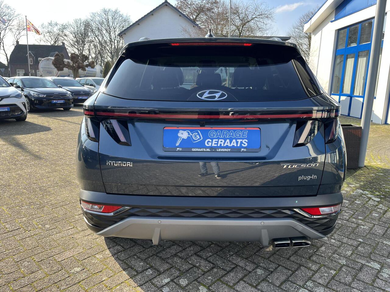Hyundai TUCSON 1.6 T-GDI PHEV Premium 4WD | Trekhaak, Elektrische stoel, Stoel ventilatie, 1e eigenaar, Keyless, Dealer onderhouden, zeer luxe!