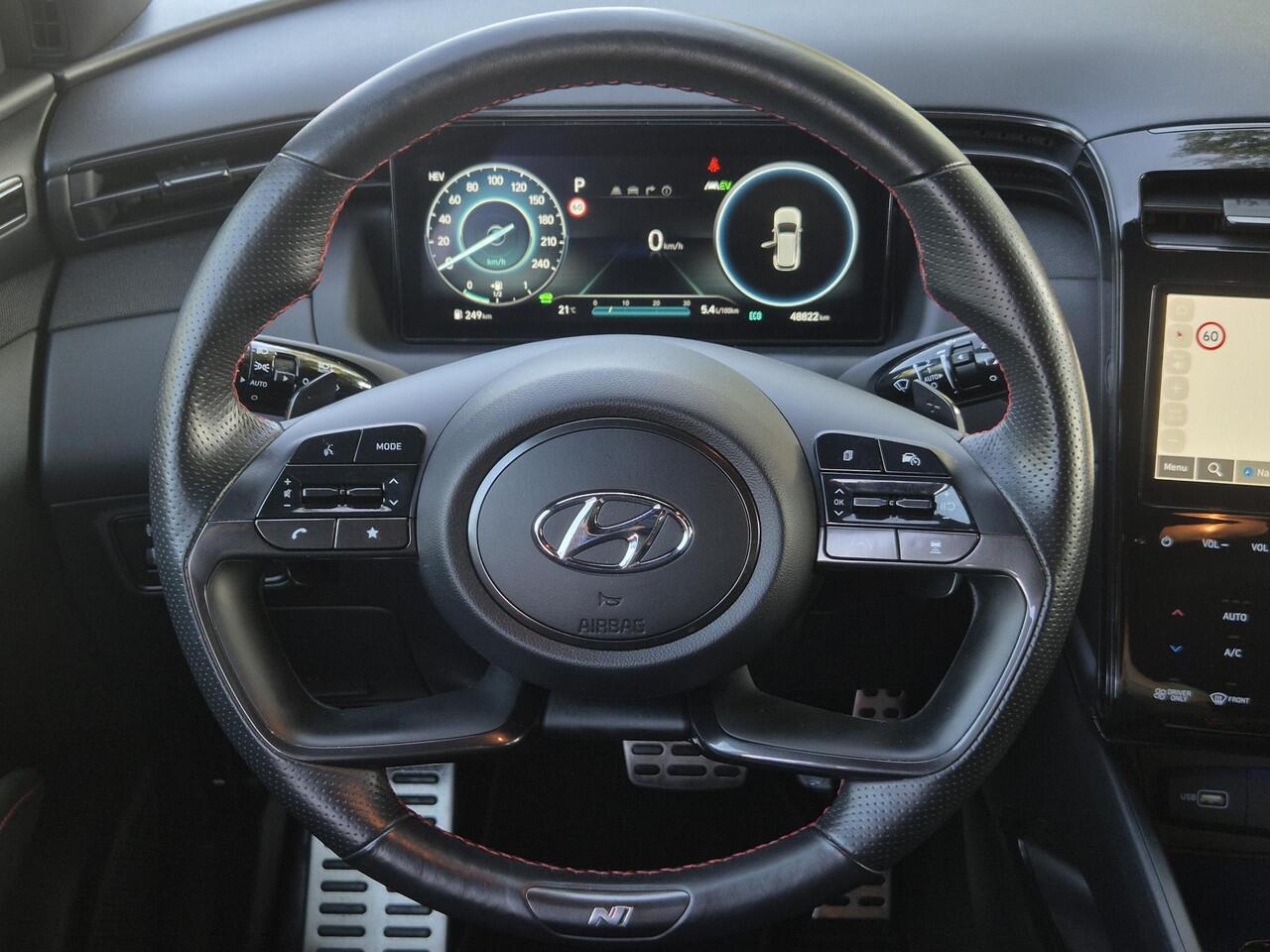 Hyundai TUCSON 1.6 T-GDI PHEV N Line Edition 4WD Automaat / Apple Carplay Android Auto / Stuur- en Stoelverwarming / Adaptief CC / Elektrische achterklep / Trekgewicht 1350 kg / Achteruitrijcamera / Keyless Entry/Start /