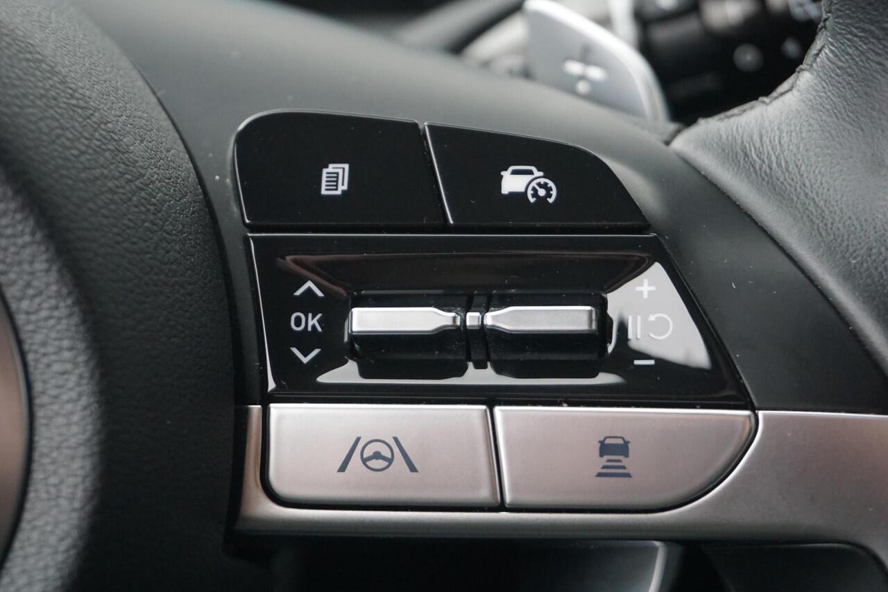 Hyundai TUCSON 1.6 T-GDI PHEV Comfort 4WD | Carplay | Stuur+stoelverw | ACC