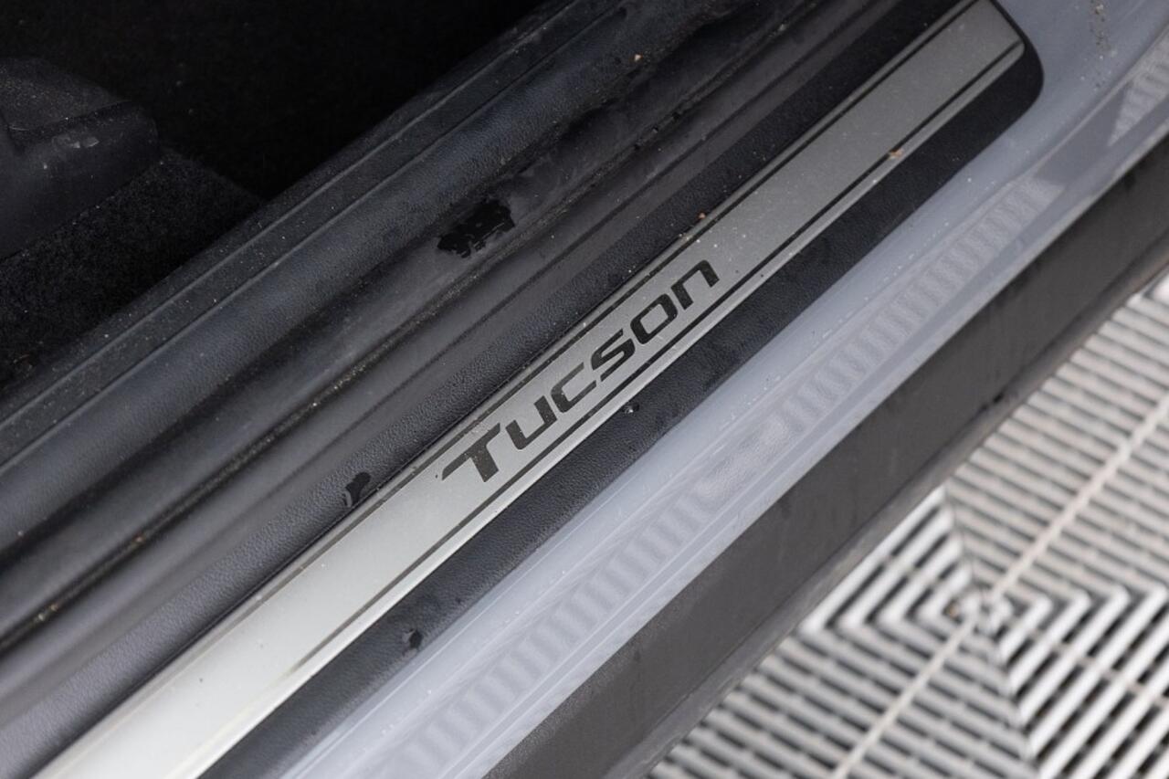 Hyundai TUCSON 1.6 T-GDI PHEV 4WD N-Line | PANORAMADAK | Half LEDER | NAVI