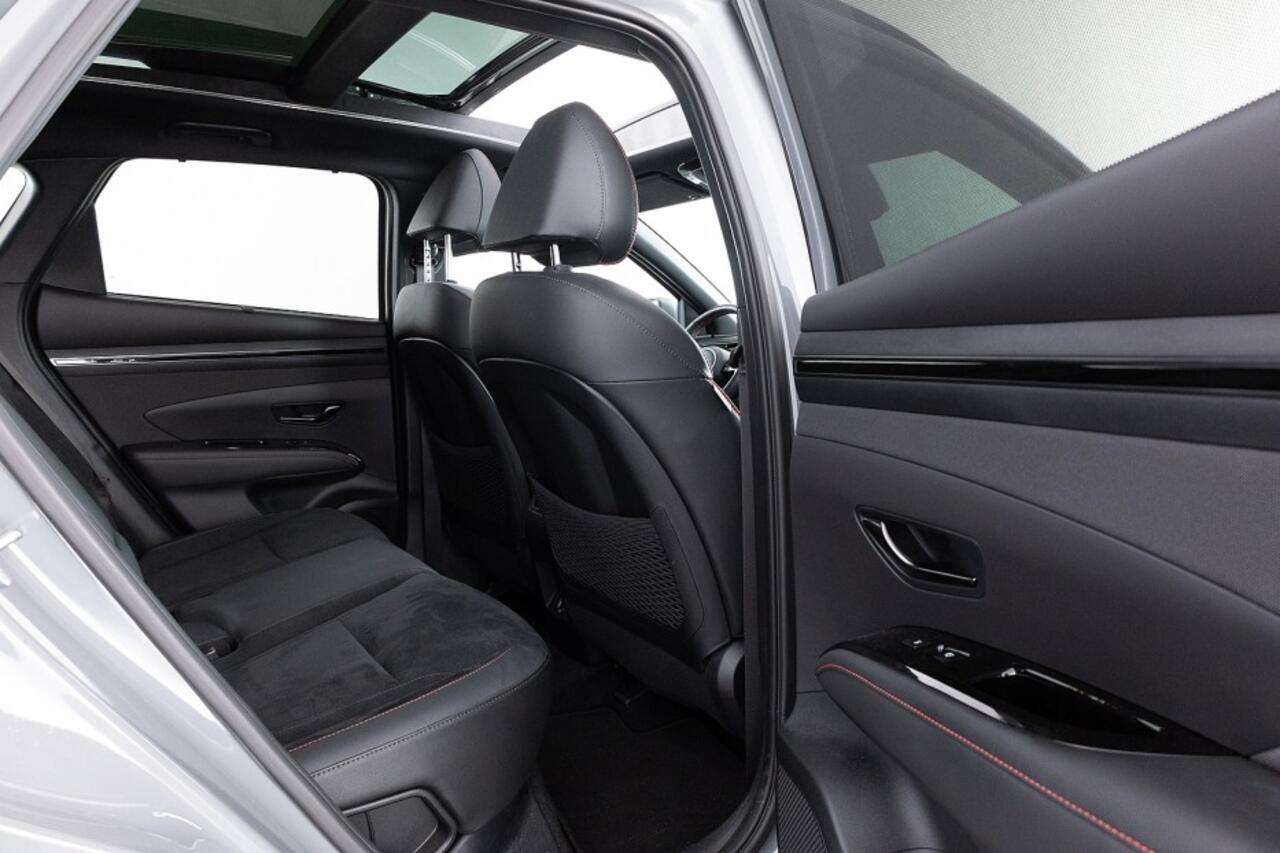 Hyundai TUCSON 1.6 T-GDI PHEV 4WD N-Line | PANORAMADAK | Half LEDER | NAVI