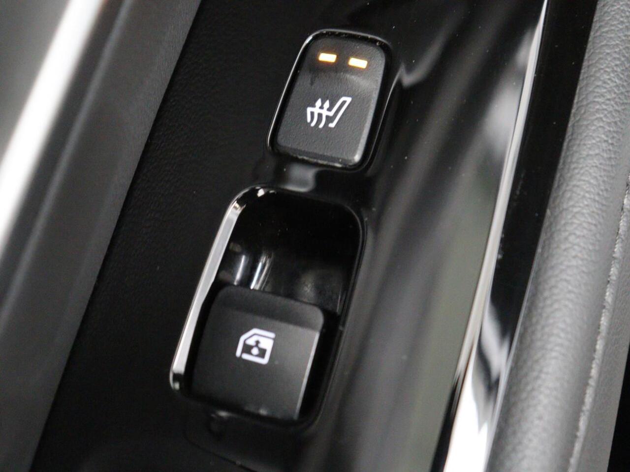 Hyundai TUCSON 1.6 T-GDI PHEV Premium Sky 4WD | Panoramadak | Stoelventilatie | 360 Camera | Leder | Krell Audio | Adaptive cruise | Achterbankverwarming | Full LED | Keyless | Carplay | Navigatie | Plug In