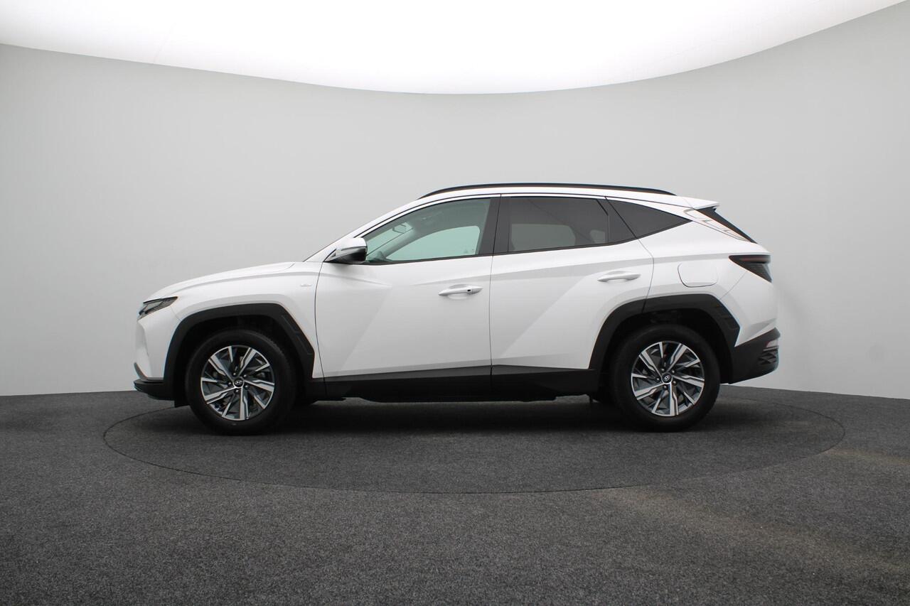 Hyundai TUCSON 1.6 T-GDI MHEV Comfort Smart | Stuur + Stoel verwarming | Hybride | Trekgewicht 1650 kg | Elektrische achterklep | BOVAG Garantie | Apple CarPlay & Android Auto | Volledige LED-verlichting en parkeersensoren