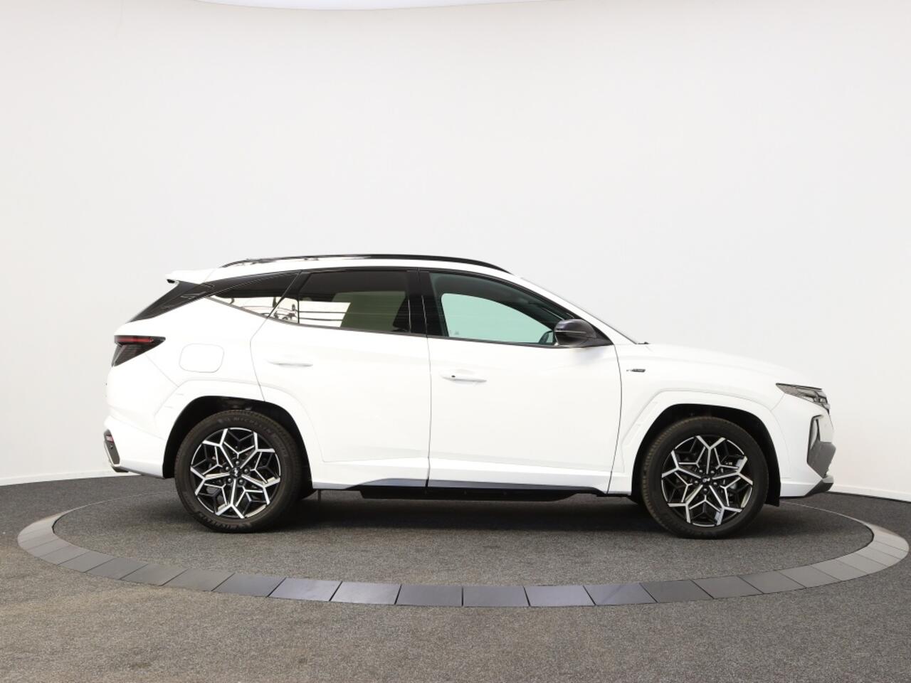 Hyundai TUCSON 1.6 T-GDI PHEV N Line 4WD | Private Lease 669,- p.m. |