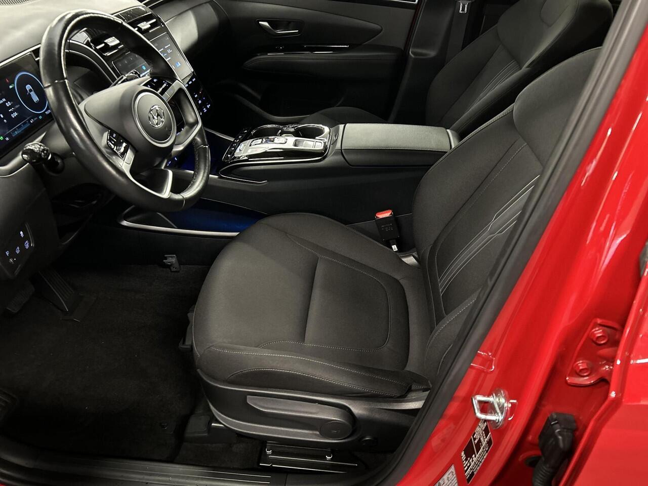 Hyundai TUCSON 1.6 T-GDI HEV Comfort Smart | Achteruitrijcamera | Apple Carplay/Android Auto | Stoel/stuurverwarming | Krell Audio systeem | Elektrische achterklep |Trekhaak vast|