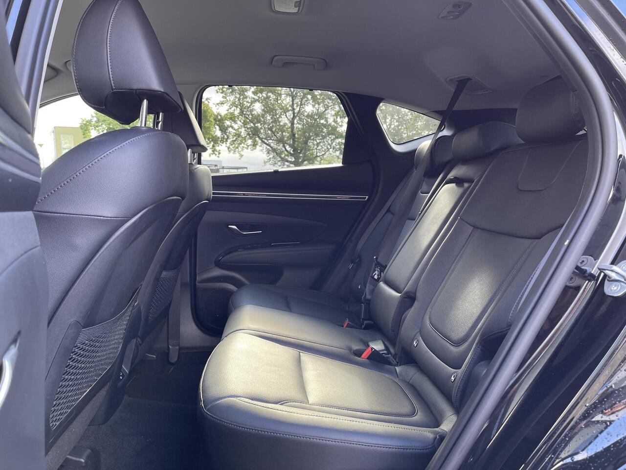 Hyundai TUCSON 1.6 T-GDI MHEV Premium | Vol-Leder | Digitaal Instrumentenpaneel | Adapt. Cruise Control | Apple Carplay/Android Auto | Stoelverwarming | Dodehoek Detectie | 360° Camera | Rijklaarprijs!