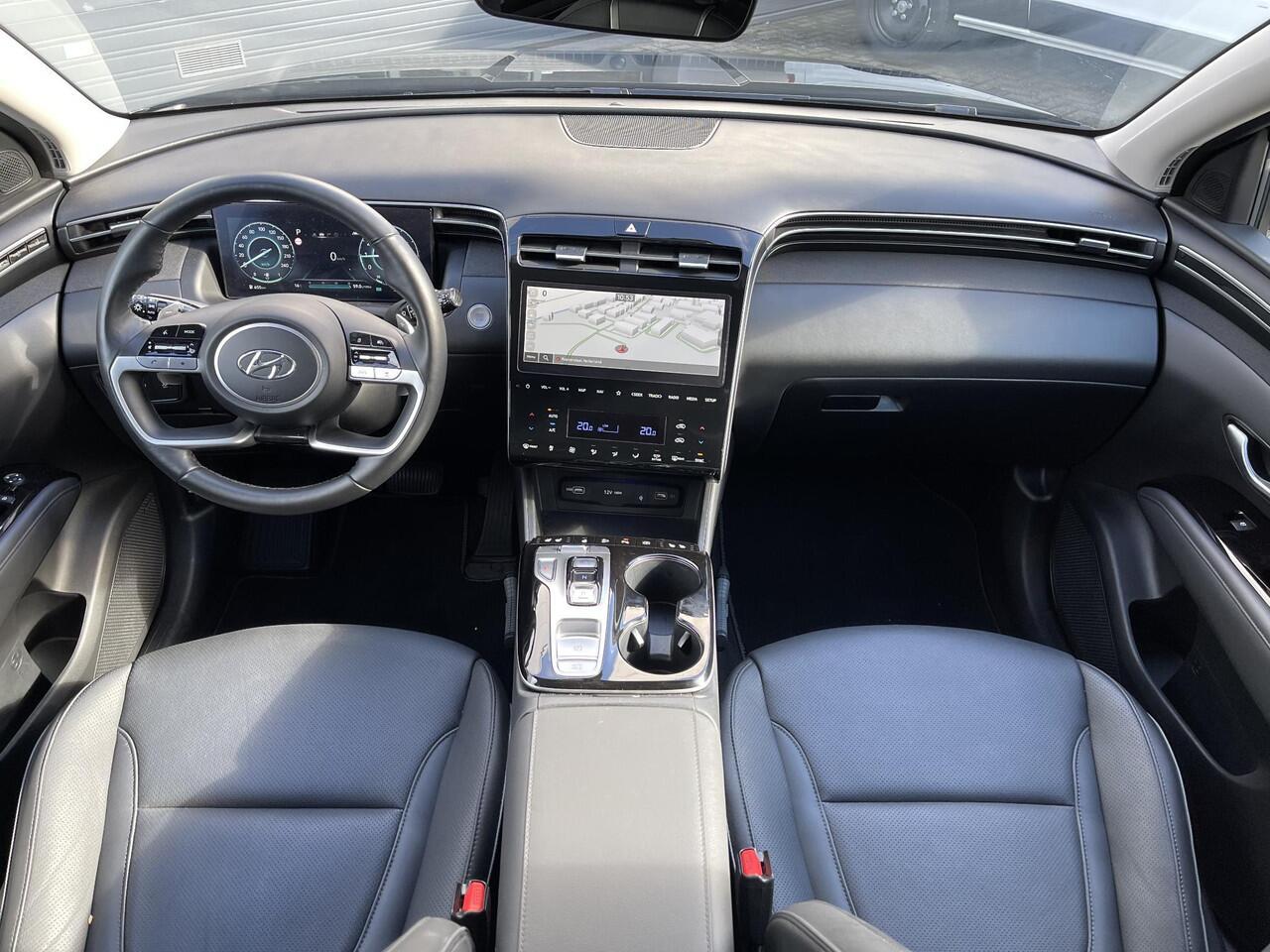 Hyundai TUCSON 1.6 T-GDI MHEV Premium | Vol-Leder | Digitaal Instrumentenpaneel | Adapt. Cruise Control | Apple Carplay/Android Auto | Stoelverwarming | Dodehoek Detectie | 360° Camera | Rijklaarprijs!