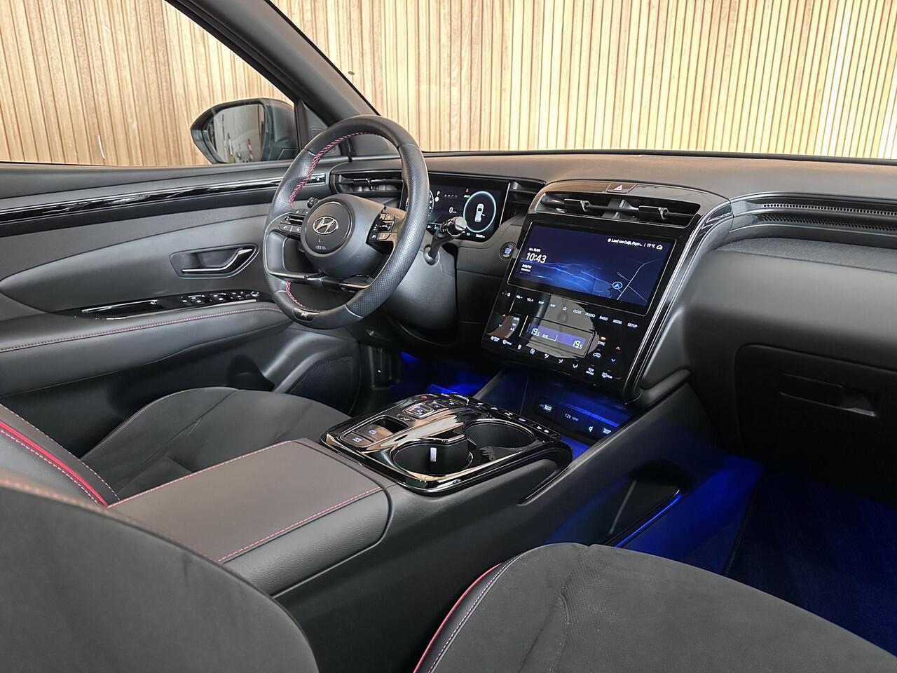 Hyundai TUCSON 1.6 T-GDI PHEV N Line Sky 4WD Panorama | Stoelverwarming | elektrische stoelen