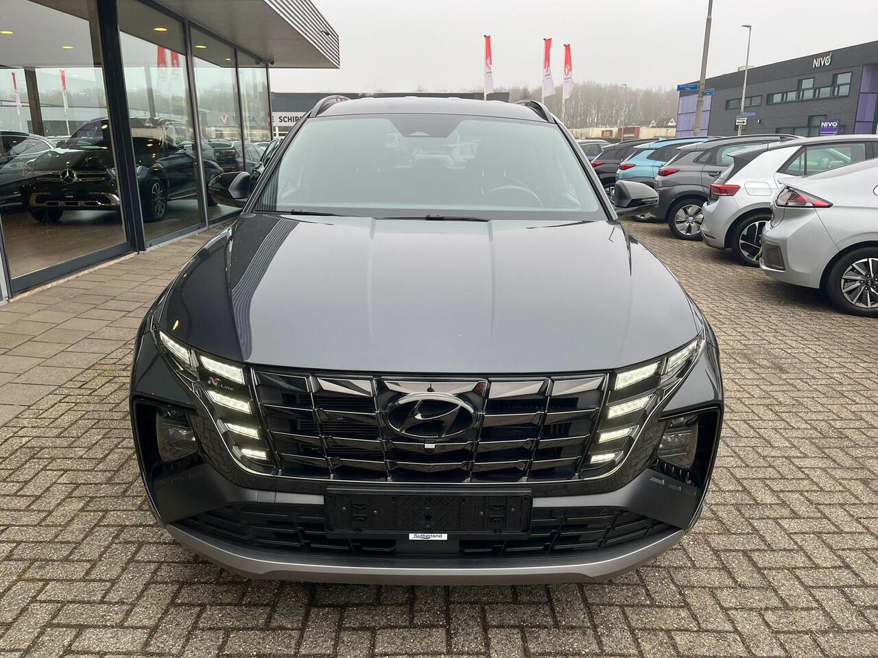 Hyundai TUCSON 1.6 T-GDI PHEV N Line 4WD | Stoelverwarming | Elektrisch verstelbare stoelen met geheugen | Achteruitrijcamera | Adaptive cruise control