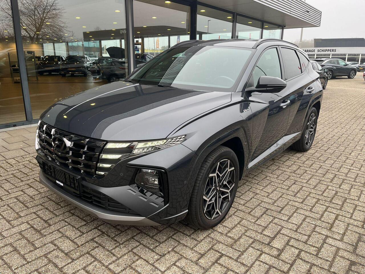 Hyundai TUCSON 1.6 T-GDI PHEV N Line 4WD | Stoelverwarming | Elektrisch verstelbare stoelen met geheugen | Achteruitrijcamera | Adaptive cruise control