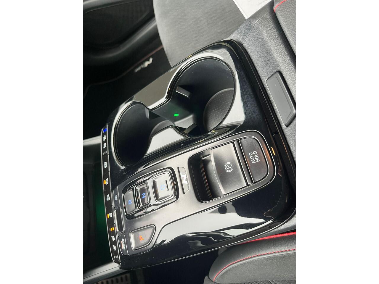 Hyundai TUCSON 1.6 T-GDI PHEV N Line 4WD | Stoelverwarming | Elektrisch verstelbare stoelen met geheugen | Achteruitrijcamera | Adaptive cruise control