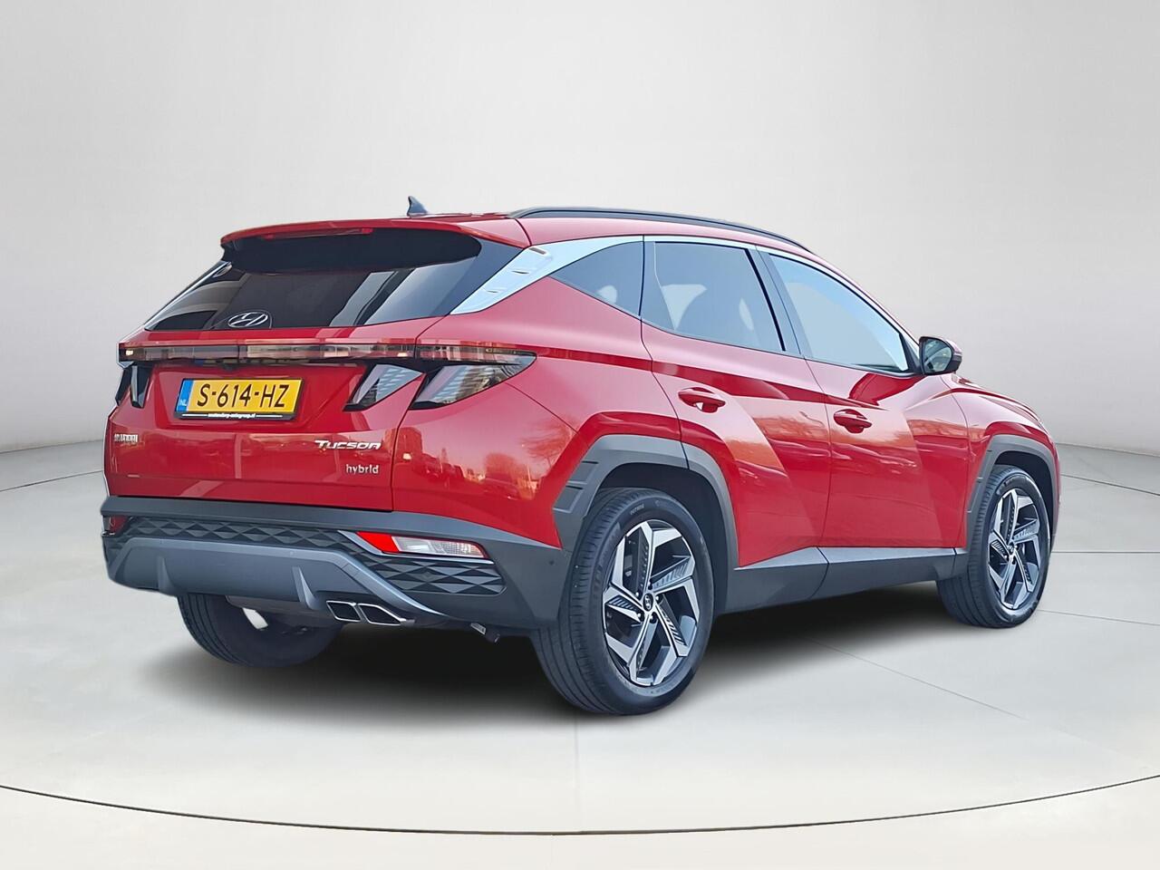 Hyundai TUCSON 1.6 T-GDI HEV Premium | Apple Carplay/Android Auto | 360 graden camera | Stoelverwarming/Verkoeling | Adaptief Cruise Control | Elektrische achterklep |