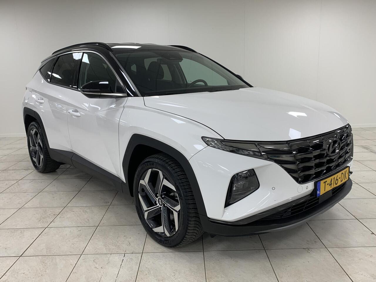 Hyundai TUCSON 1.6 T-GDI PHEV Comfort Smart 4WD SOH 100 % | NAVIGATIE | ACHTERUITRIJCAMERA | STOEL/STUURVERWARMING