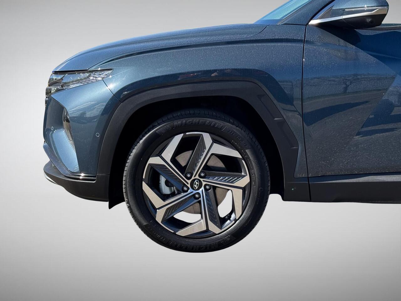 Hyundai TUCSON 1.6 T-GDI HEV Premium NL-Auto, 1650kg Trekgewicht! | Vol-Leder | Digitaal Instrumentenpaneel | Adapt. Cruise Control | Apple Carplay/Android Auto | Stoelverwarming | Dodehoek Detectie | 360° Camera | Rijklaarprijs!