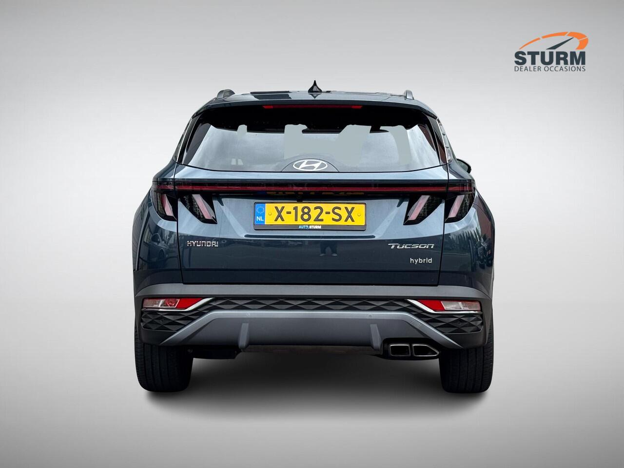 Hyundai TUCSON 1.6 T-GDI HEV Premium NL-Auto, 1650kg Trekgewicht! | Vol-Leder | Digitaal Instrumentenpaneel | Adapt. Cruise Control | Apple Carplay/Android Auto | Stoelverwarming | Dodehoek Detectie | 360° Camera | Rijklaarprijs!