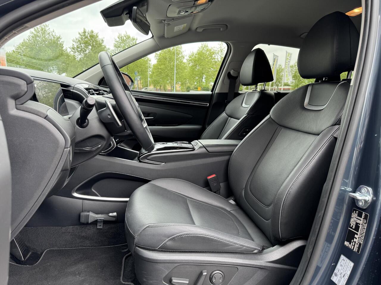 Hyundai TUCSON 1.6 T-GDI HEV Premium NL-Auto, 1650kg Trekgewicht! | Vol-Leder | Digitaal Instrumentenpaneel | Adapt. Cruise Control | Apple Carplay/Android Auto | Stoelverwarming | Dodehoek Detectie | 360° Camera | Rijklaarprijs!