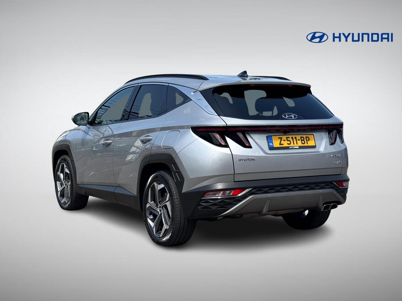 Hyundai TUCSON 1.6 T-GDI PHEV Premium 4WD SoH 99% NL-Auto, 1350kg Trekgewicht! | Vol-Leder | Digitaal Instrumentenpaneel | Adapt. Cruise Control | Apple Carplay/Android Auto | Stoelverwarming | Dodehoek Detectie | 360° Camera | Rijklaarprijs!