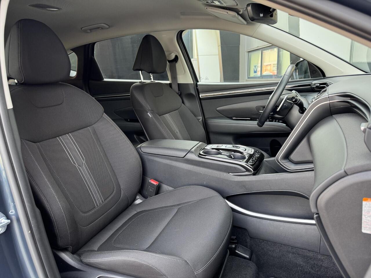 Hyundai TUCSON 1.6 T-GDI PHEV Comfort Smart 4WD SoH 99% NL-Auto, 1350kg Trekgewicht! | Navigatie | Camera | Apple Carplay/Android Auto | Stuur- + Stoelverwarming | Elek. Achterklep | Rijklaarprijs!