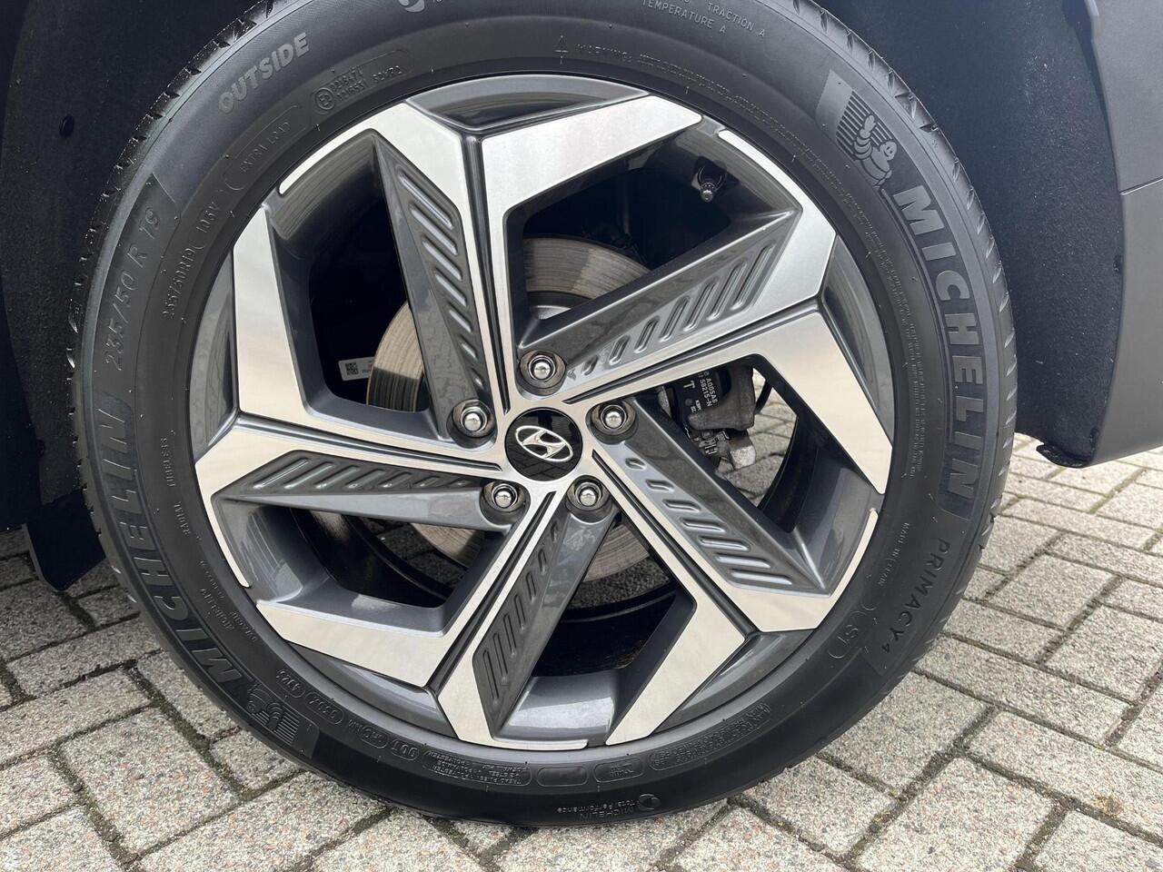 Hyundai TUCSON 1.6 T-GDI PHEV Comfort 4WD | Rijklaarprijs dus GEEN afleverkosten! | Apple CarPlay/Android Auto | Cruise Control |