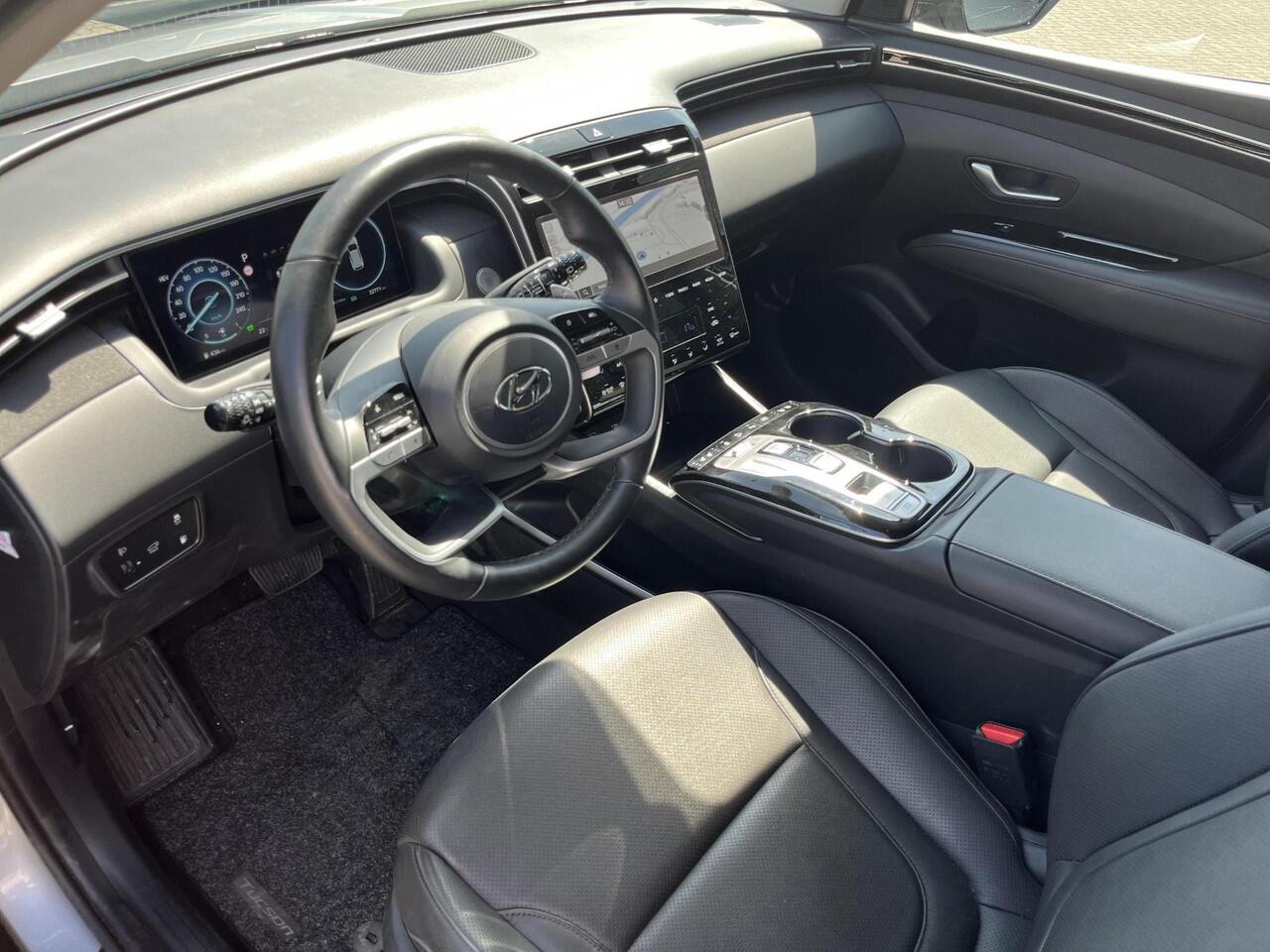 Hyundai TUCSON 1.6 T-GDI PHEV Premium 4WD | Rijklaarprijs dus GEEN afleverkosten! | 360 graden camera| Leder | Verwarmde en gekoelde stoelen |