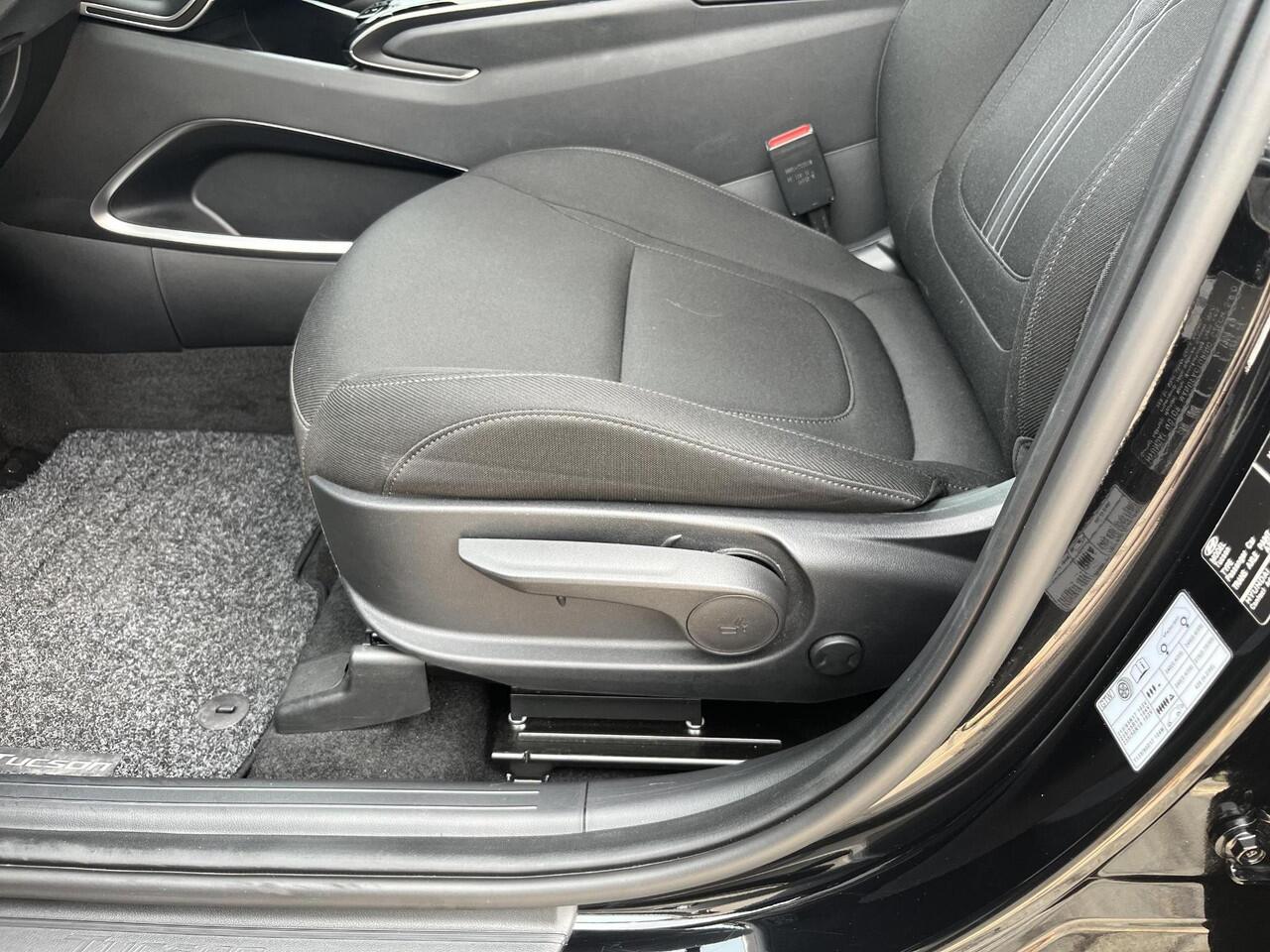 Hyundai TUCSON 1.6 T-GDI PHEV Comfort Smart 4WD | Rijklaarprijs dus GEEN afleverkosten! | Apple CarPlay/Android Auto | Cruise Control | Voorstoelen Verwarmd |