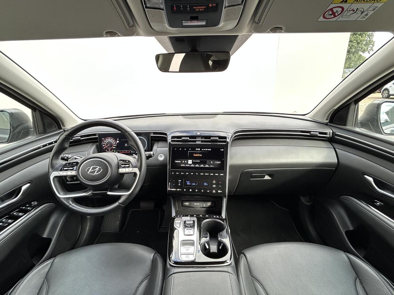 Hyundai TUCSON 1.6 T-GDI PHEV Premium 4WD / Trekhaak ( 1.350 KG ) / Lederen bekleding / Elektrische kofferbak / Elektrisch verstelbare stoelen / Stoelverwarming / Stoelverkoeling