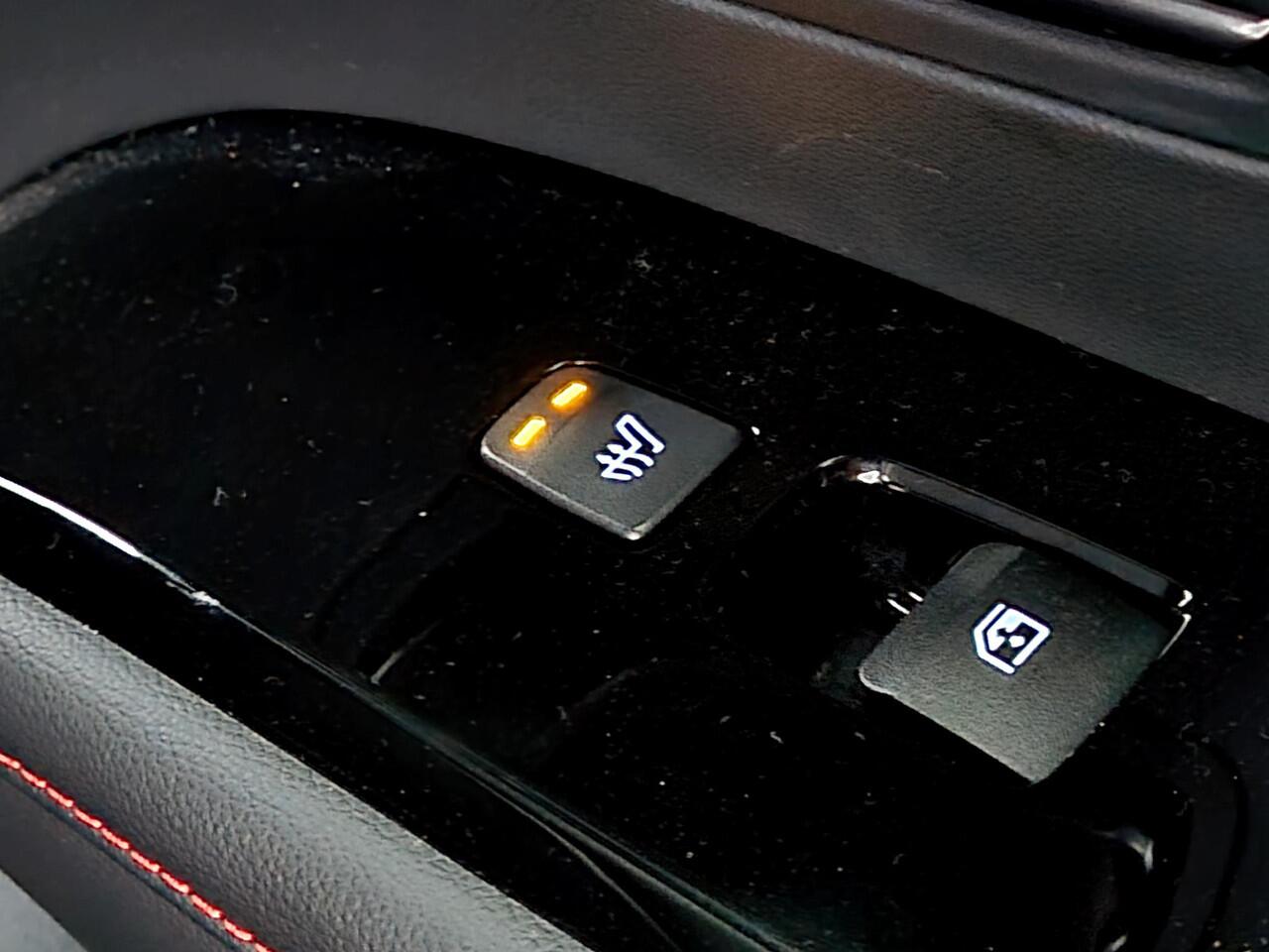 Hyundai TUCSON 1.6 T-GDI PHEV N Line 4WD / Trekhaak ( 1.350 kg ) / Apple carplay / Android auto / Elektrische kofferbak / Stoelverwarming / Stoelverkoeling /