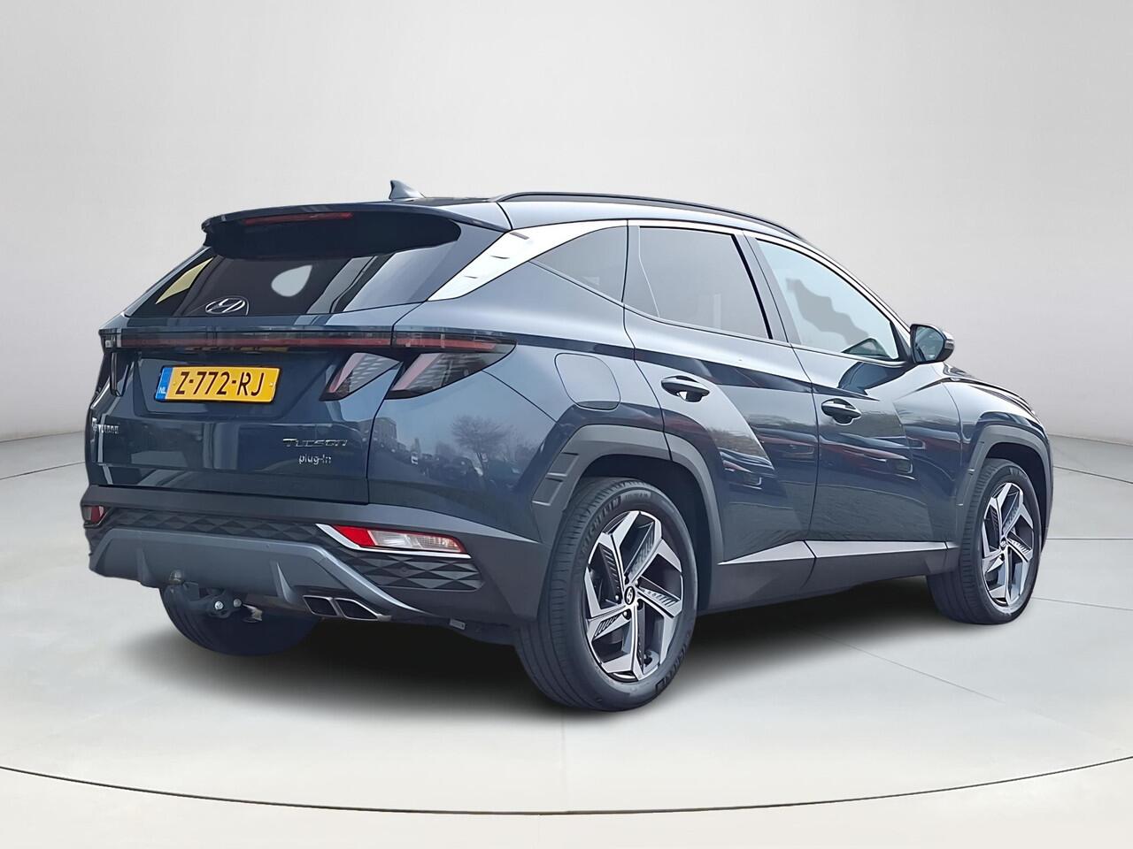 Hyundai TUCSON 1.6 T-GDI PHEV Comfort Smart 4WD | Trekhaak | Apple Carplay/Android Auto | Stoel/stuurverwarming | Elektrische achterklep | Climate control | Adaptief Cruise Control | Draadloos oplaadstation |