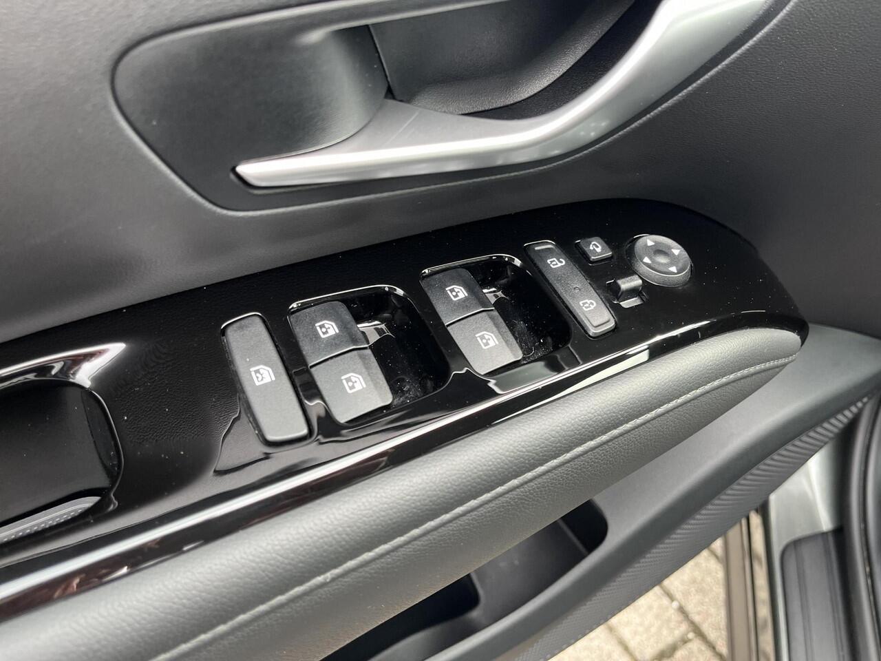 Hyundai TUCSON 1.6 T-GDI PHEV Comfort 4WD | Rijklaarprijs dus GEEN afleverkosten! | Apple CarPlay/Android Auto | Cruise Control |