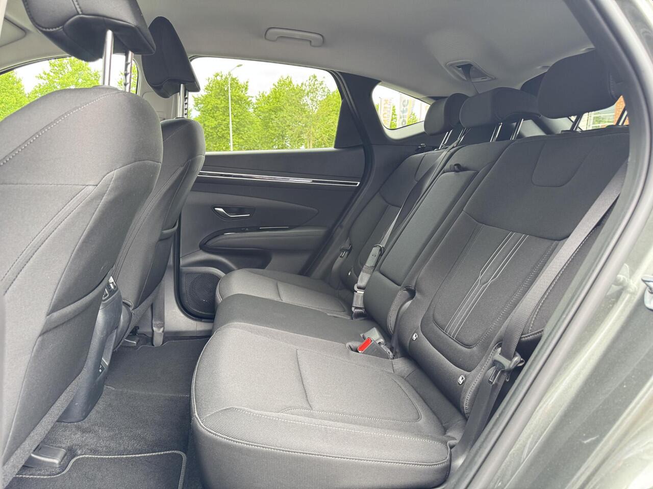 Hyundai TUCSON 1.6 T-GDI PHEV Comfort Smart 4WD SoH 99% NL-Auto, 1350kg Trekgewicht! | Navigatie | Camera | Apple Carplay/Android Auto | Stuur- + Stoelverwarming | Elek. Achterklep | Rijklaarprijs!