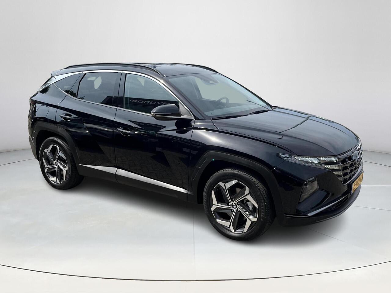 Hyundai TUCSON 1.6 T-GDI PHEV Comfort Smart 4WD | Rijklaarprijs dus GEEN afleverkosten! | Apple CarPlay/Android Auto | Cruise Control | Voorstoelen Verwarmd |