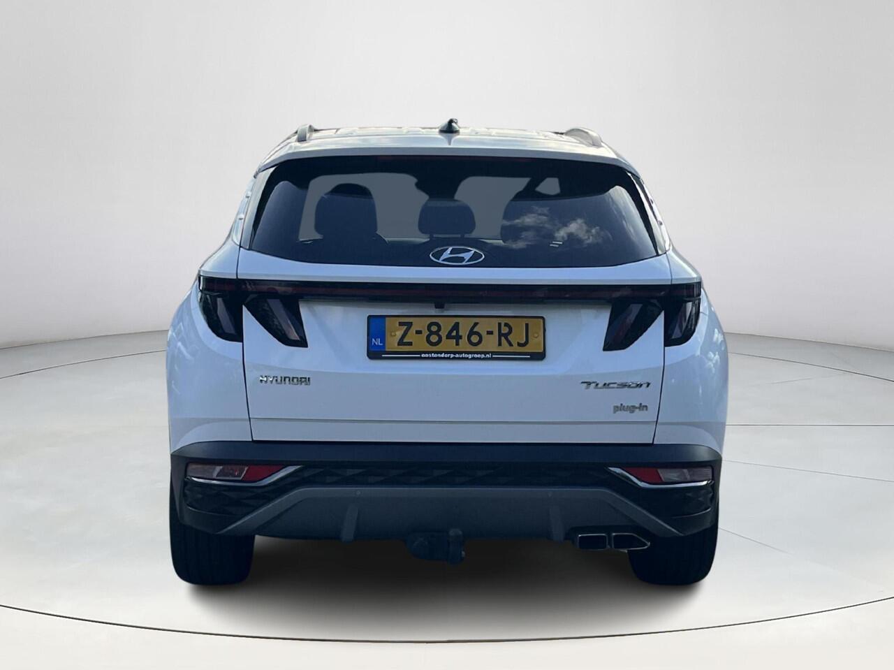 Hyundai TUCSON 1.6 T-GDI PHEV Comfort Smart 4WD | Trekhaak | Rijklaarprijs! | Elektrische achterklep |