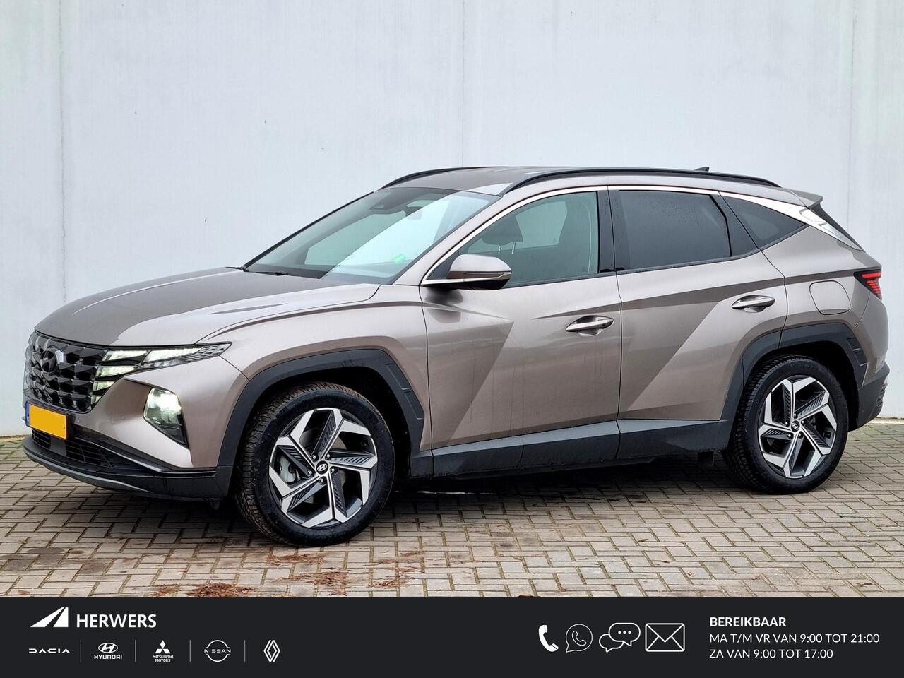 Hyundai TUCSON 1.6 T-GDI PHEV Comfort Smart 4WD / Trekhaak ( 1.350 kg ) / Apple carplay / Android auto / Stoelverwarming / Elektrische kofferbak /