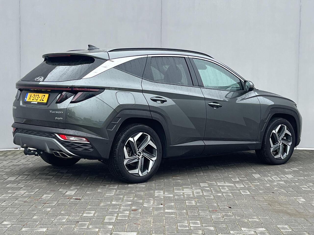 Hyundai TUCSON 1.6 T-GDI PHEV Premium 4WD / Vaste Trekhaak 13-polig (Trekgewicht 1.350kg) / Stuur- en Stoelverwarming / Stoelverkoeling / Adaptieve Cruise Control / 360° Camera / Climate Control / Navigatie full map / Apple Carplay & Android Auto / Elektrisch Verstelbar