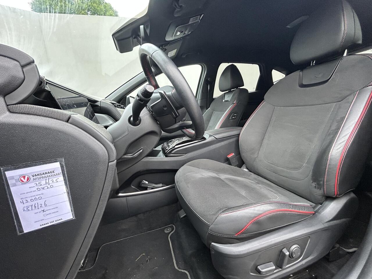 Hyundai TUCSON 1.6 T-GDI PHEV N Line 4WD / Trekhaak 1.350 Trekgewicht / Elektrische Achterklep / Elektrisch Verstelbare Stoelen / Stuur & Stoelverwarming / Stoelverkoeling / Adaptieve Cruise Control / Navigatie / Climate Control / Lichtmetalen Velgen /