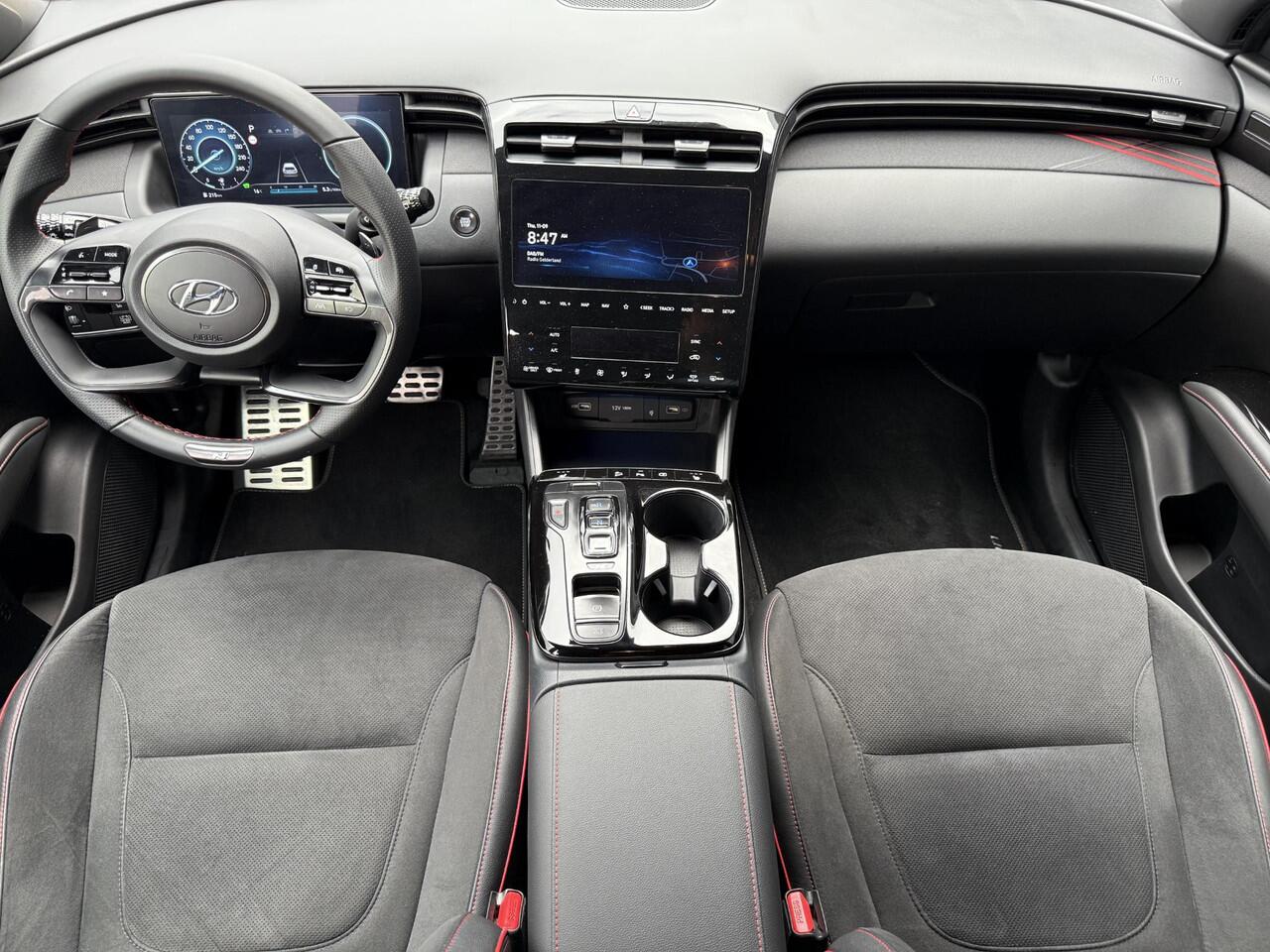 Hyundai TUCSON 1.6 T-GDI HEV 230pk N Line Edition / 1650 KG Trekgewicht / Apple Carplay / Android Auto / Achteruitrijcamera / Stoelverwarming / Navigatie /