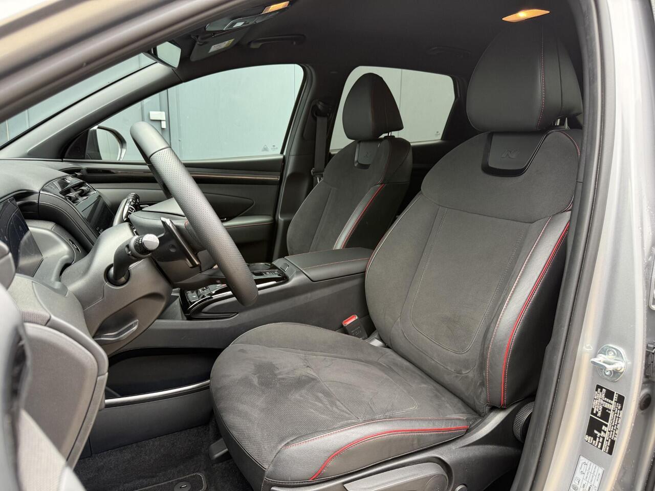 Hyundai TUCSON 1.6 T-GDI HEV 230pk N Line Edition / 1650 KG Trekgewicht / Apple Carplay / Android Auto / Achteruitrijcamera / Stoelverwarming / Navigatie /