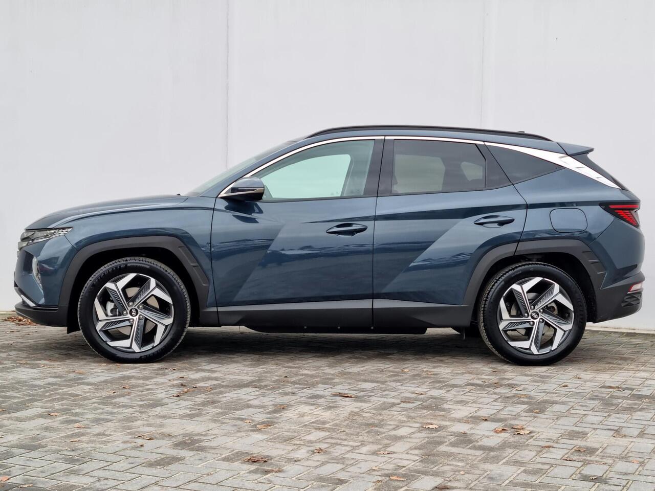 Hyundai TUCSON 1.6 T-GDI PHEV Comfort Smart 4WD / Trekhaak ( 1.350 kg ) / Apple carplay / Android auto / Stoelverwarming / Elektrische kofferbak /