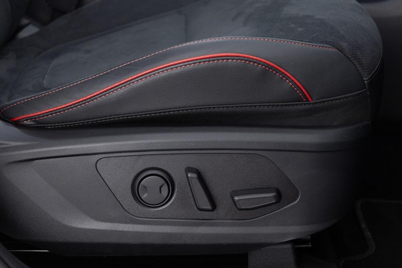 Hyundai TUCSON 1.6 T-GDI PHEV N Line Sky 4WD | PANORAMADAK | Trekhaak ? 1e Eigenaar