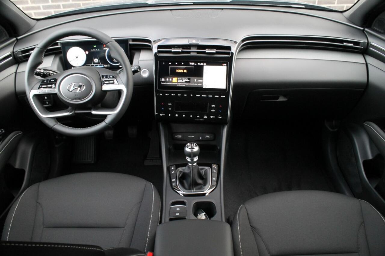 Hyundai TUCSON ADVANTAGE 2WD Carplay Krell LED