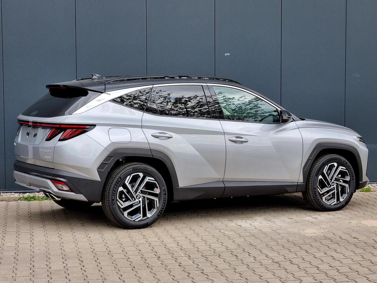 Hyundai TUCSON 1.6 T-GDI PHEV Premium / ¤4000,- Voordeel Op Nieuwprijs / Rijklaarprijs / Direct Leverbaar