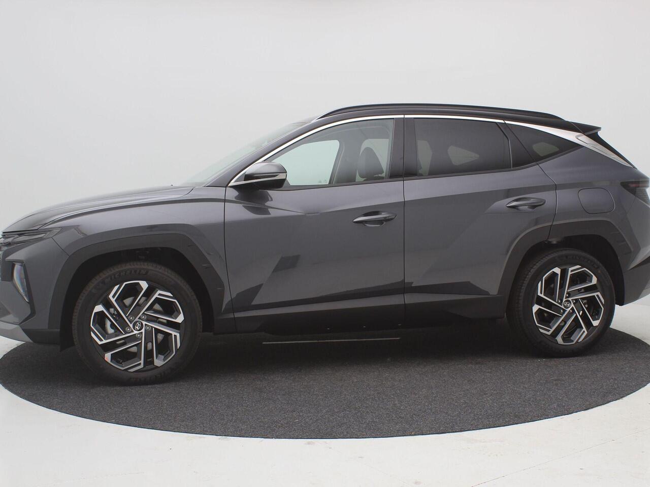 Hyundai TUCSON 1.6 T-GDI PHEV Comfort Smart / Two Tone / Navigatie / Automatische achterklep / Adaptieve Cruise Control / Plug-In-Hybride / 19" LMV / 5 Jaar Fabrieksgarantie /