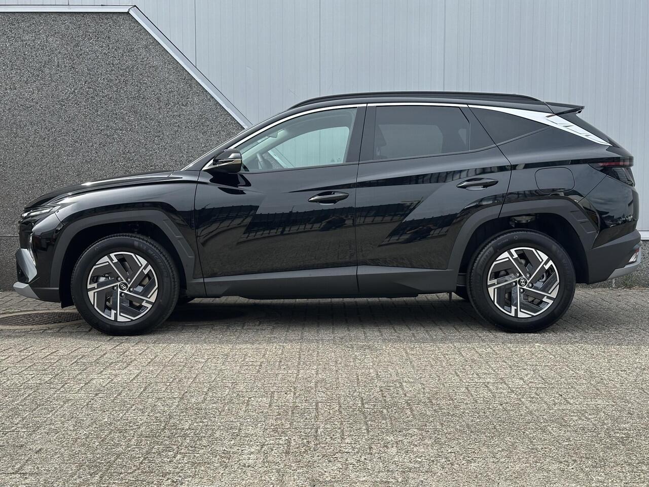 Hyundai TUCSON 1.6 T-GDI HEV Comfort Smart / Stuur + Stoelverwarming / Adaptieve cruise control / Apple Carplay + Android Auto / Climate Control /