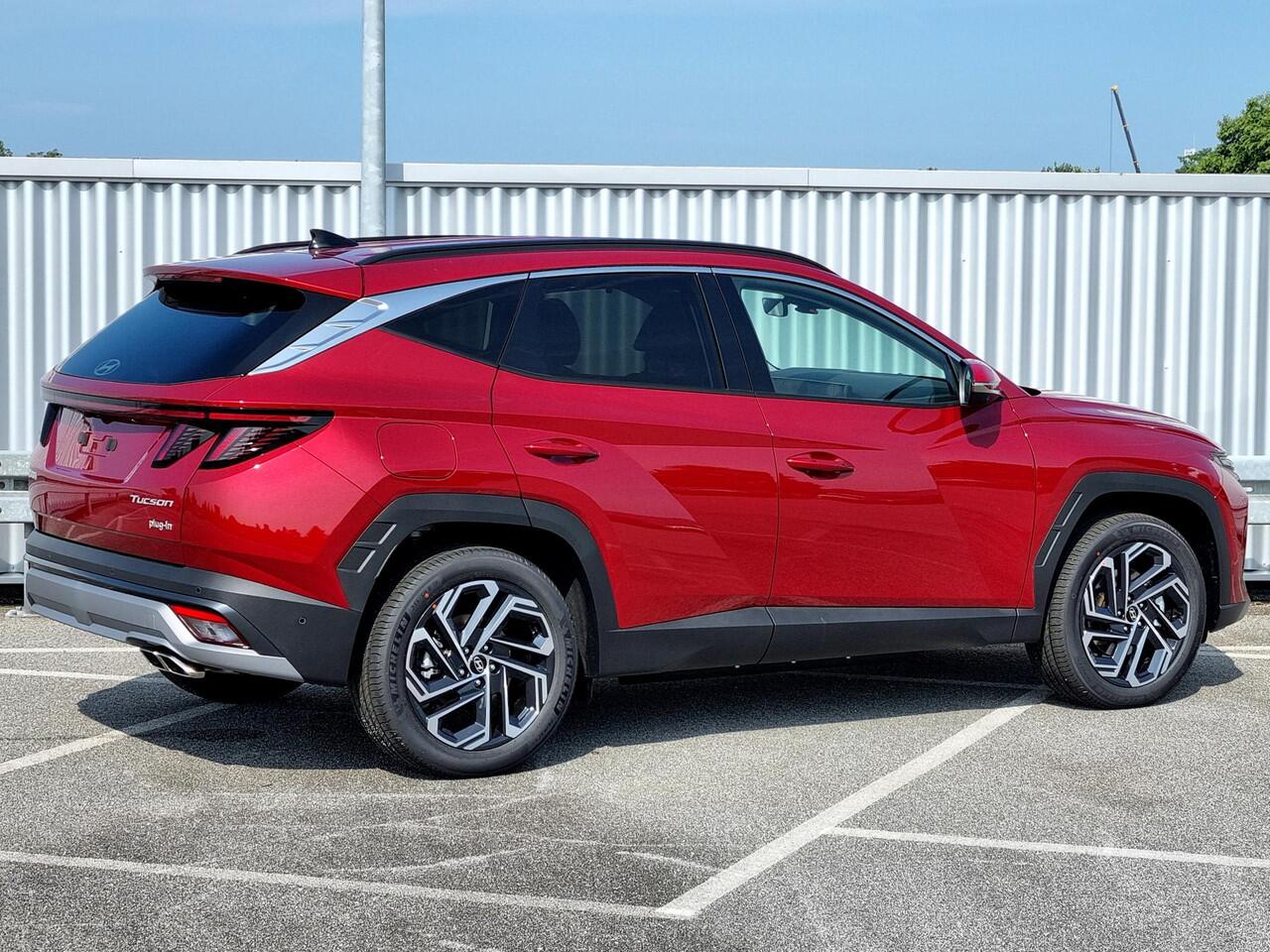 Hyundai TUCSON 1.6 T-GDI PHEV Premium / ¤4000,- inruilvoordeel / Apple & Android carplay / Stoel- & Stuurverwarming / Krell Audio / Climate Control / Adaptive Cruise Control /