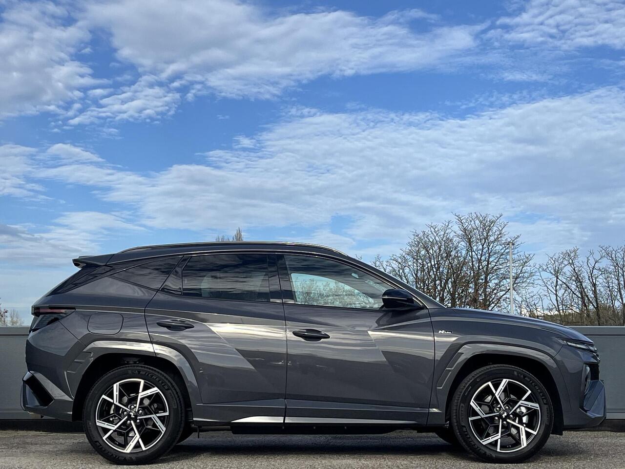 Hyundai TUCSON 1.6 T-GDI 252PK PHEV N Line Business | N-Line interieur & exterieur Pack | Alcantara bekleding | Adaptieve cruisecontrol | Bijtelling vriendelijk |