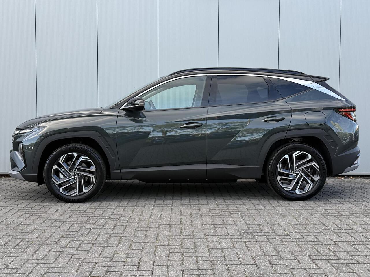 Hyundai TUCSON 1.6 T-GDI PHEV Comfort Smart / Two Tone Zwart Dak / Navigatie / KRELL Audio / Achteruitrijcamera / Stoel- & Stuurverwarming / Elek. Achterklep / Adaptive Cruise Control / Climate Control /