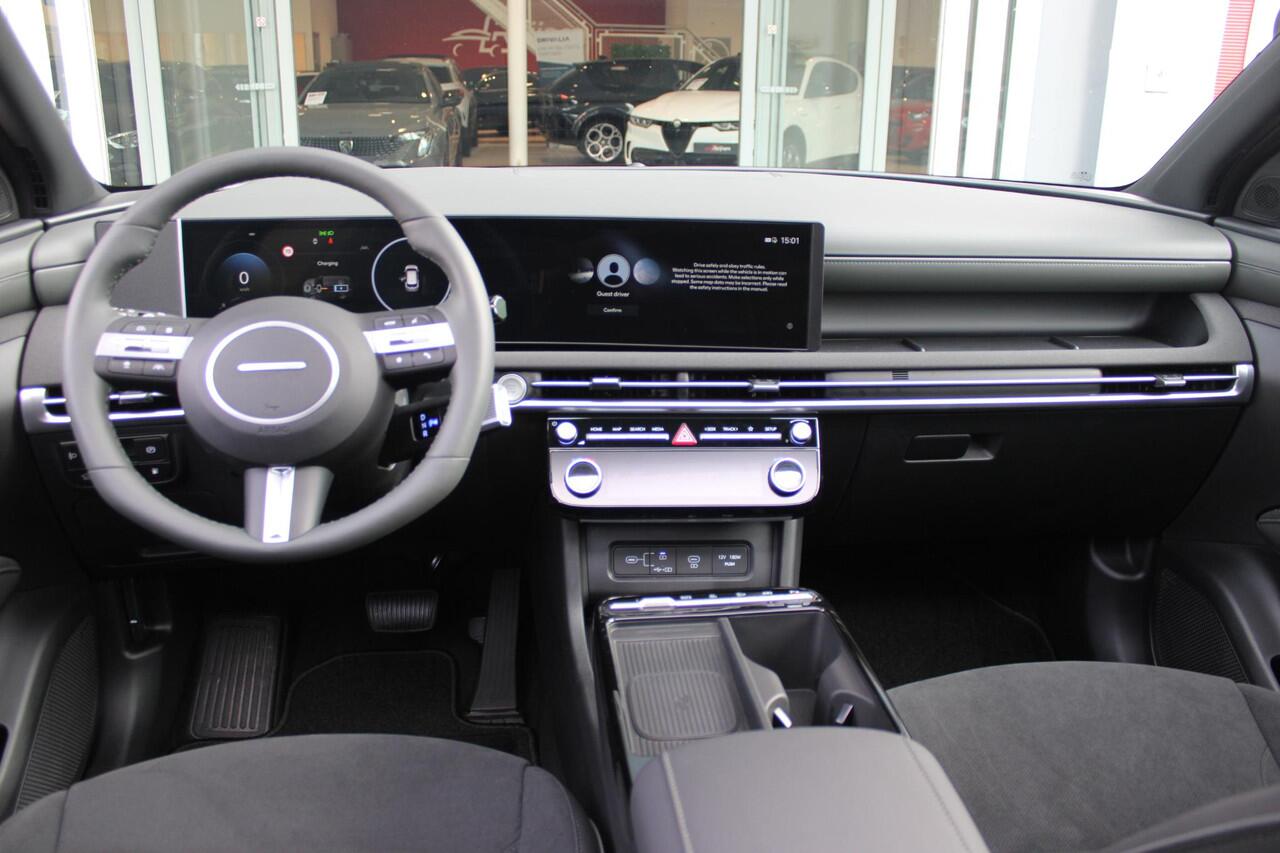 Hyundai TUCSON 1.6 T-GDI PHEV 252PK 20TH ANNIVERSARY+SKY *NIEUW* | PANORAMISCH SCHUIF/KANTELDAK | STUUR / STOELVERWARMING | FULL LED KOPLAMPEN | HALF ALCANTARA / LEDER 20TH ANNIVERSARY DESIGN MET GROENE STIKSELS | NAVIGATIE | ADAPTIVE CRUISE CONTROL | DRAADLOOS APPLE CA