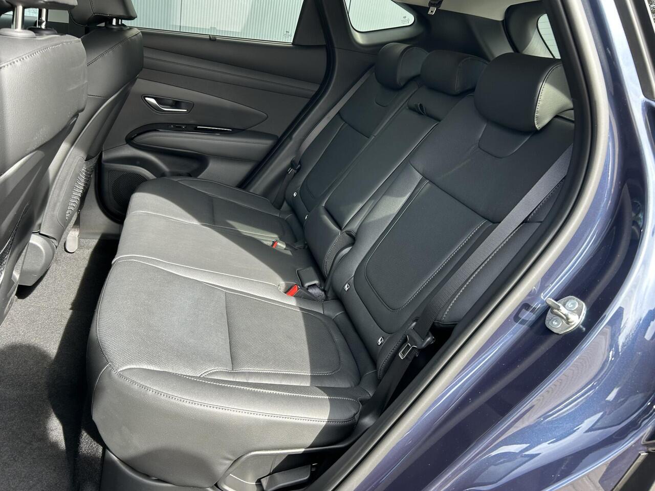 Hyundai TUCSON 1.6 T-GDI HEV Premium / Leder / 360 Camera / Stoel- & Stuurverwarming / Stoelverkoeling / Navigatie / Adaptive Cruise Control / Climate Control / Snel Leverbaar! /