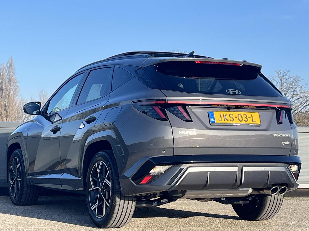 Hyundai TUCSON N Line Sky 1.6 T-GDI HEV 238pk | ¤5.500,- KORTING | MY26 | VERHOOGD VERMOGEN & TREKGEWICHT | SCHUIF/KANTELDAK | 360° CAMERA | ALCANTARA & STOELVERW. & VENTILATIE |